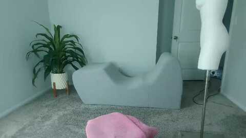 tease4lisa @ myfreecams on 20231102