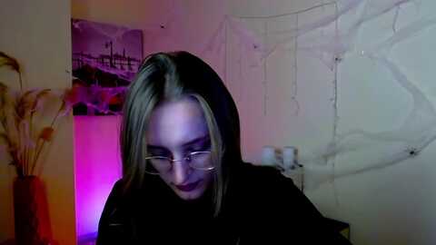 alis_saa @ myfreecams on 20231103