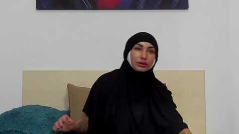 elyshaarabian @ myfreecams on 20231103