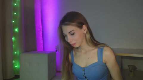 santa_bb @ myfreecams on 20231103