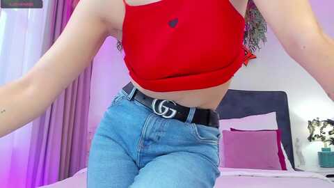 sofibloom @ myfreecams on 20231103