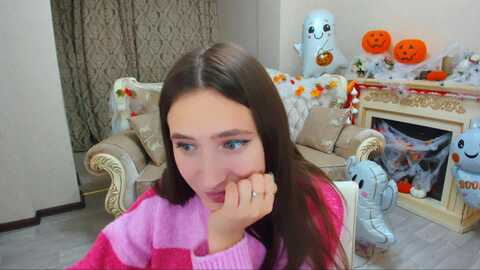 wittybunnyy @ myfreecams on 20231103