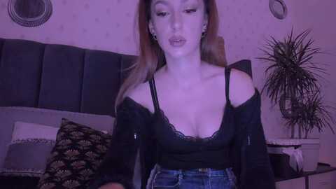 alluring_ @ myfreecams on 20231104