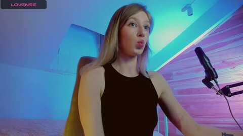 aurorashy @ myfreecams on 20231104