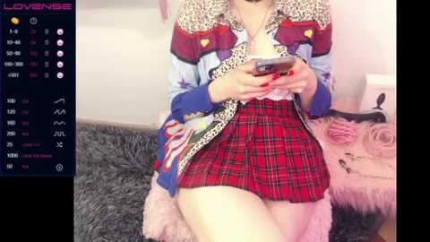 babyblondie99 @ myfreecams on 20231104