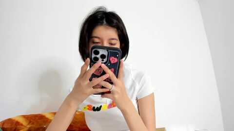 cherrycute666 @ myfreecams on 20231104