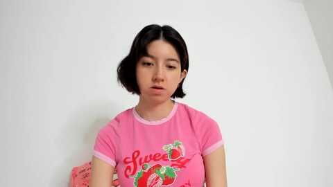 cherrycute666 @ myfreecams on 20231104