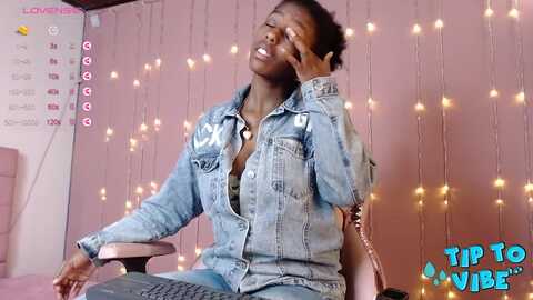 coco_bele69 @ myfreecams on 20231104