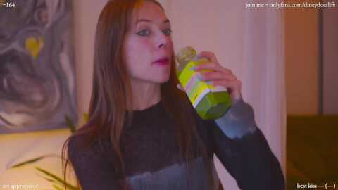 diney_ @ myfreecams on 20231104