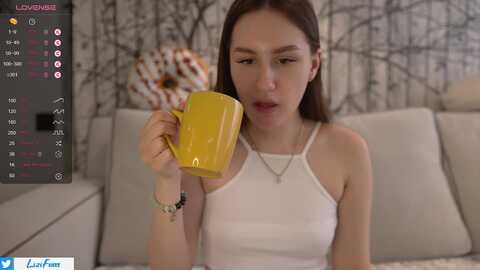 lizzi_fox @ myfreecams on 20231104