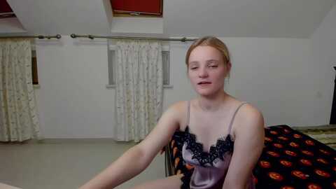 marieandrea @ myfreecams on 20231104