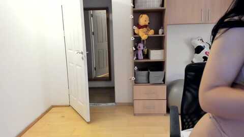 pr1nc3ss_ @ myfreecams on 20231104