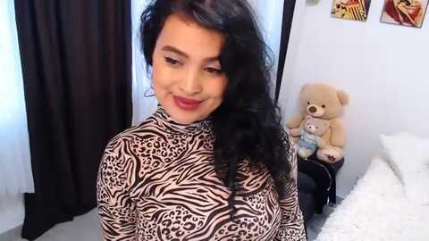 victoriaosman @ myfreecams on 20231104