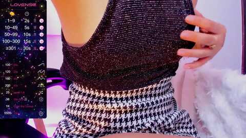 annericci_ @ myfreecams on 20231105