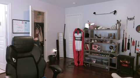 bunnydathug @ myfreecams on 20231105