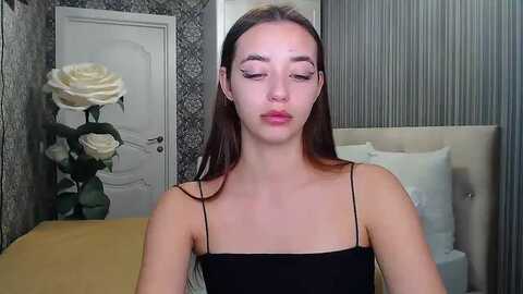 emeraldlilyyy @ myfreecams on 20231105