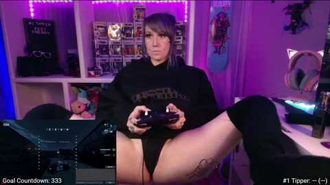 hachiwaifu @ myfreecams on 20231105