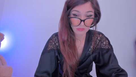 llamatell @ myfreecams on 20231105