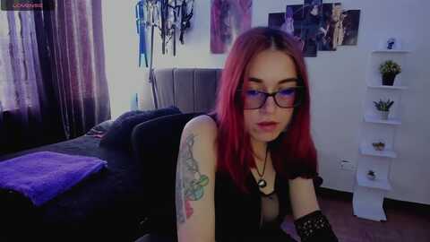 samantasmithh @ myfreecams on 20231105