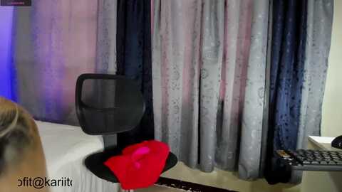 sarah_doll1 @ myfreecams on 20231105