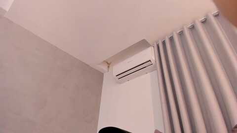 tamy_leen @ myfreecams on 20231105