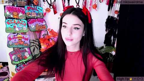 weirdnikusik @ myfreecams on 20231105