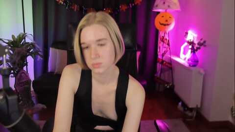 abby__love @ myfreecams on 20231106