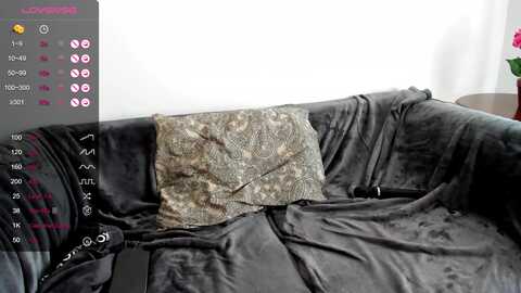 awesomejolie @ myfreecams on 20231106