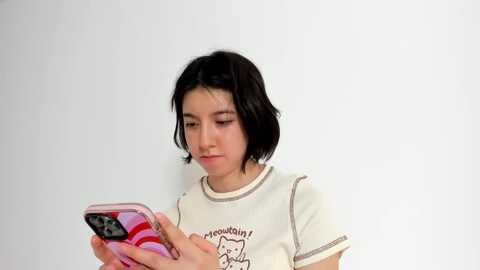 cherrycute666 @ myfreecams on 20231106