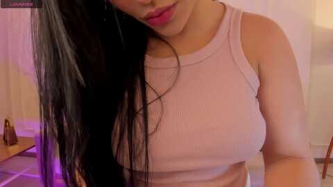 miarobertsx @ myfreecams on 20231106