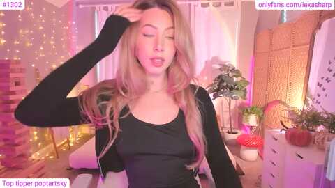 alexasharp @ myfreecams on 20231107