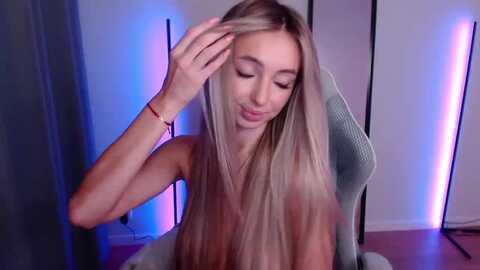 angellove__ @ myfreecams on 20231107