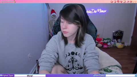 aphiademieux @ myfreecams on 20231107