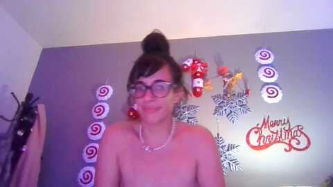 aspen_white @ myfreecams on 20231107