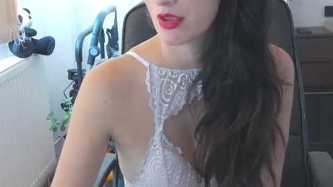 beamoonn @ myfreecams on 20231107