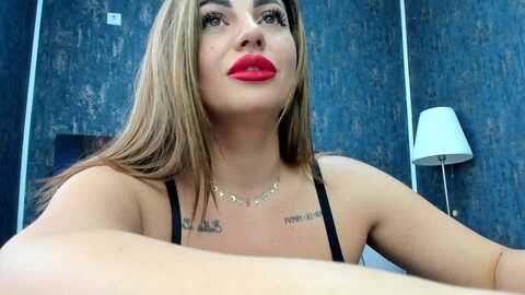 bo0ty_queen_ @ myfreecams on 20231107