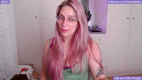 charliewebb @ myfreecams on 20231107