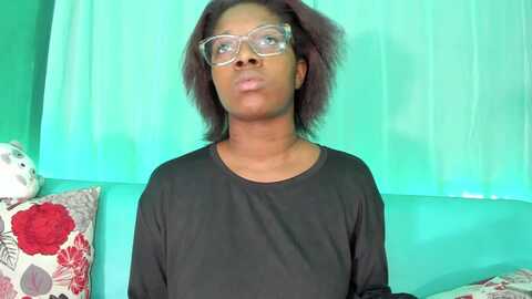 connywells @ myfreecams on 20231107