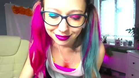 heidiflower @ myfreecams on 20231107