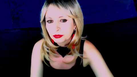 ineedslaves @ myfreecams on 20231107