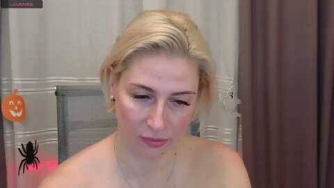 lady_murenssa @ myfreecams on 20231107