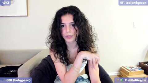 littlethot @ myfreecams on 20231107