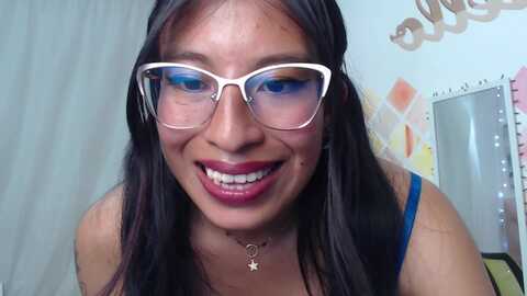 megan_simmons @ myfreecams on 20231107