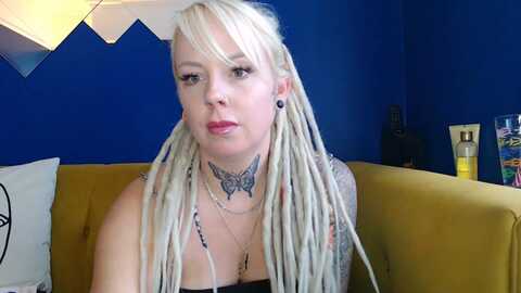 pixiedread @ myfreecams on 20231107