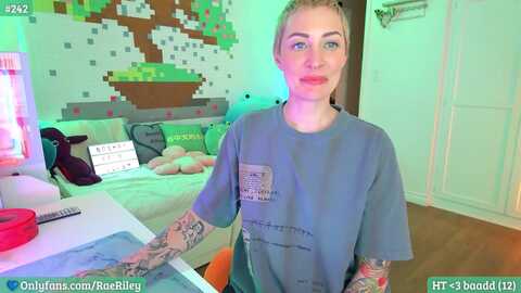 raeriley @ myfreecams on 20231107