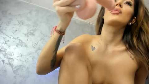 yukenzi @ myfreecams on 20231107