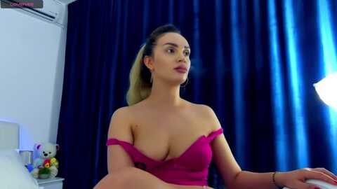 allisonsweets @ myfreecams on 20231108