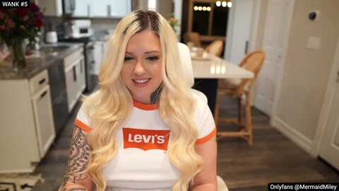 bdaymiley @ myfreecams on 20231108