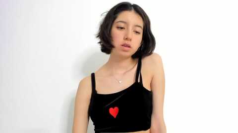 cherrycute666 @ myfreecams on 20231108