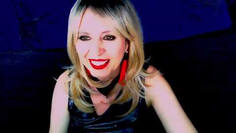 ineedslaves @ myfreecams on 20231108